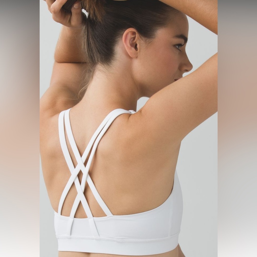Women's White Cross-Back Sports Bra
